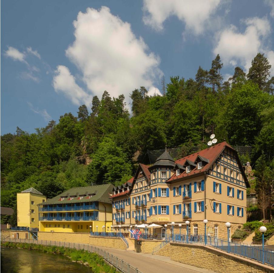 Hotel Praha Hrensko Luaran gambar